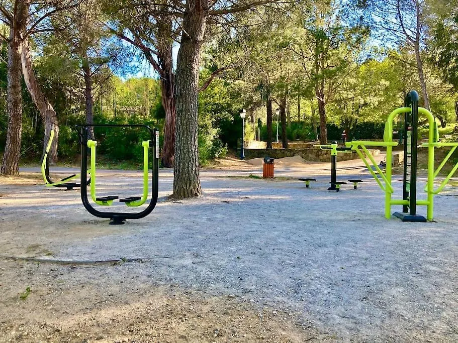 Les Restanques 1030 Arum Rez De Jardin Grimaud 0*,  France